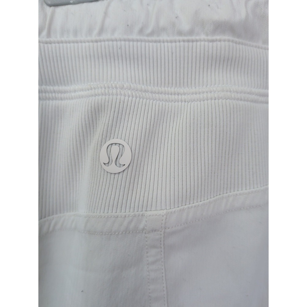 Lululemon Lined Dance Studio High-Rise Short 3.5" White - Picture 5 of 7